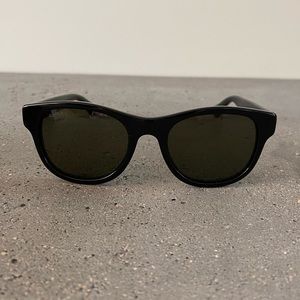 GUCCI Round-Frame Acetate Sunglasses in Black